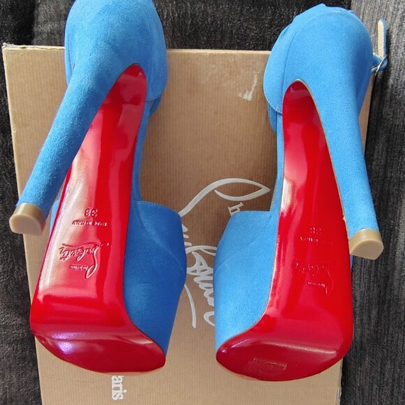 CHRISTIAN LOUBOUTIN Suede Cutout Accent T-Strap Pumps - Picture 12 of 16